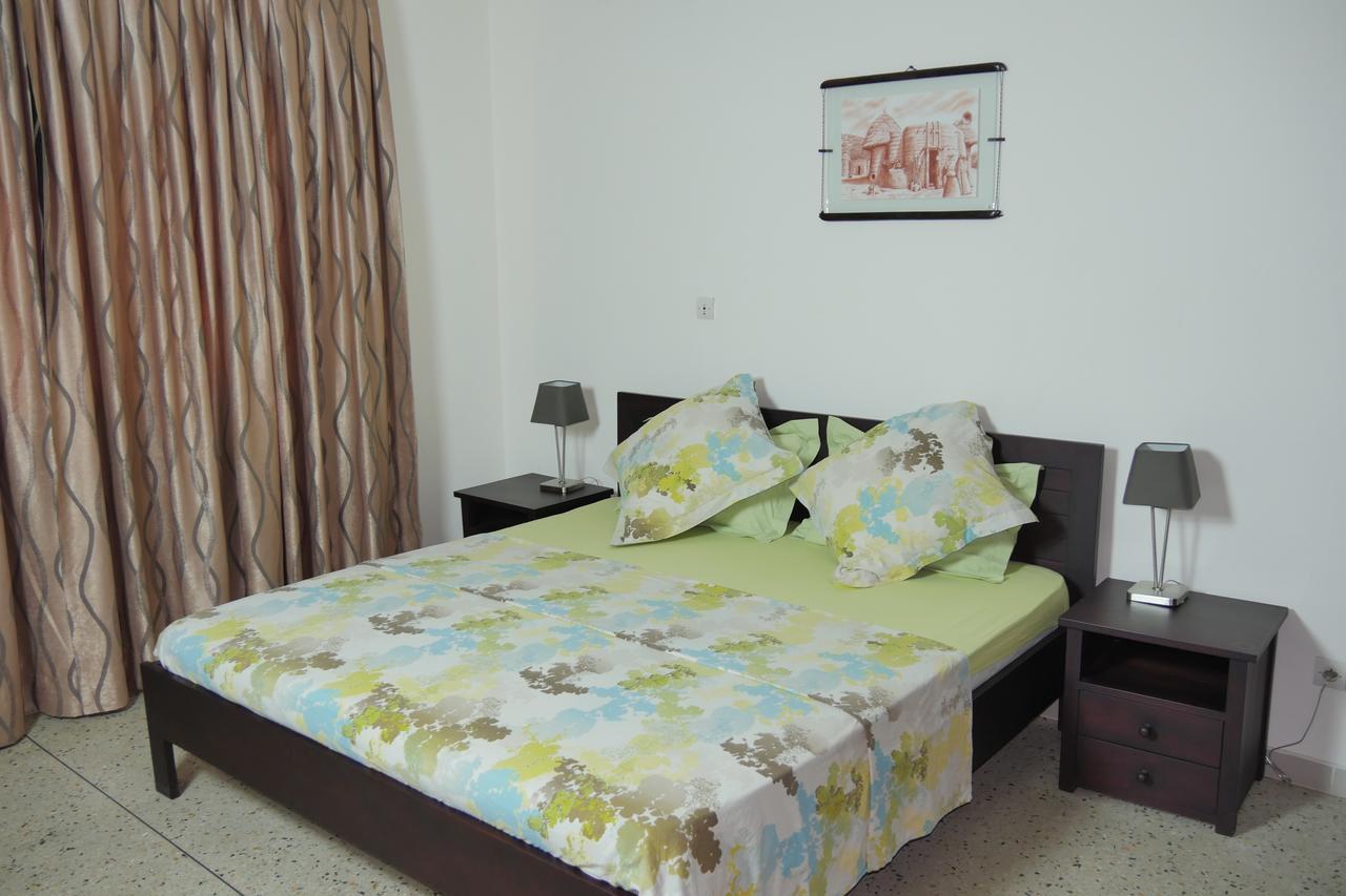 Bed and Breakfast Best View Ломе Экстерьер фото